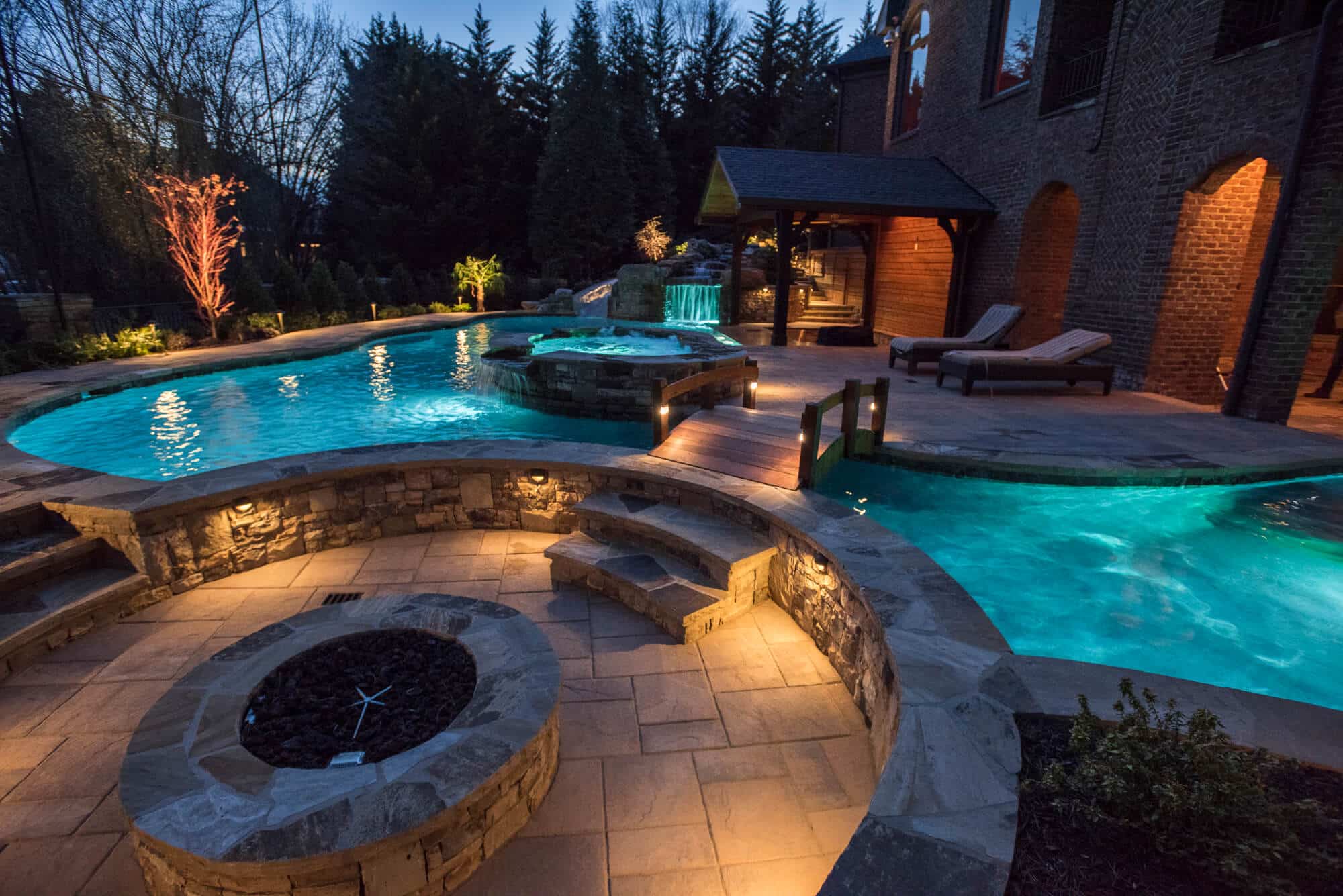 LED pool lighting